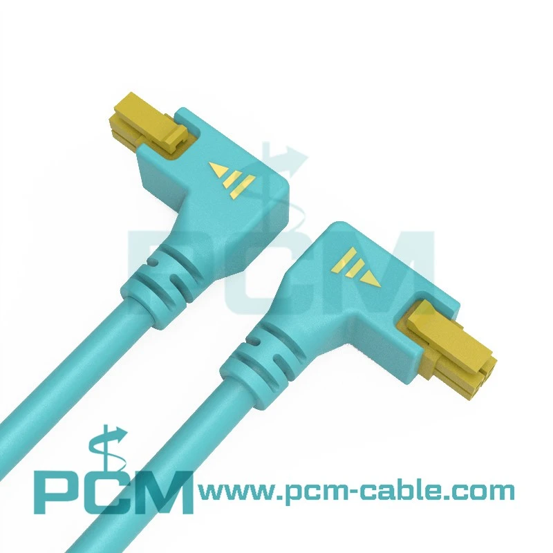 Micro-Fit 30 angled cable assembly Micro-Fit 30 angled cable assembly
